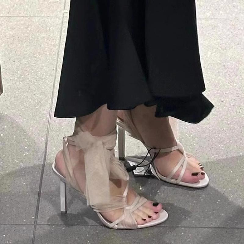 Fairy style elegant tulle cross-strap high heels female 2025 new round head open-toed stiletto Roman sandals