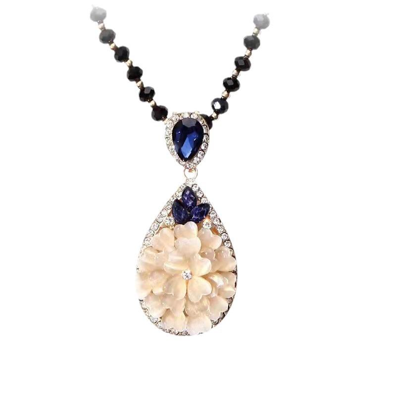Retro Sapphire Water Drop Sweater Chain Necklace - Elegant Women's Rhinestone Pendant Accessory