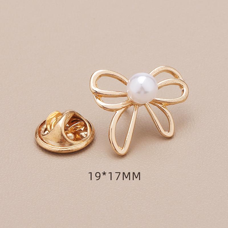 High-End No-Sew Clover Bow Brooch for Shirt Collars