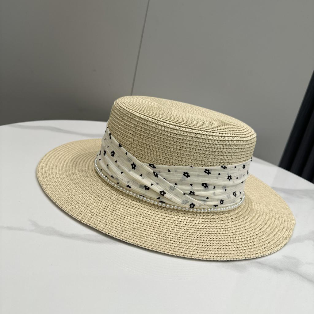 Summer Seaside Vacation Straw Hat with French Floral Pearl Detail Large Brim Flat Top Sunshade Hat for Women