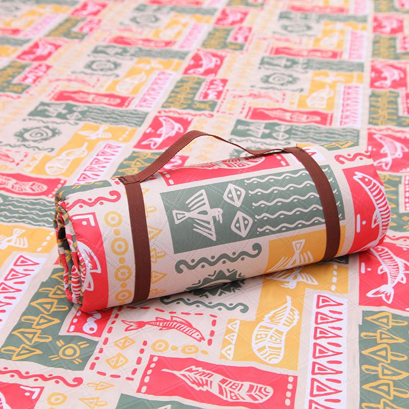Outdoor Camping Ground Mat Picnic Mat Retro Beach Mat Waterproof Thickened White Picnic Cloth Machine Wash Moisture-proof Pad