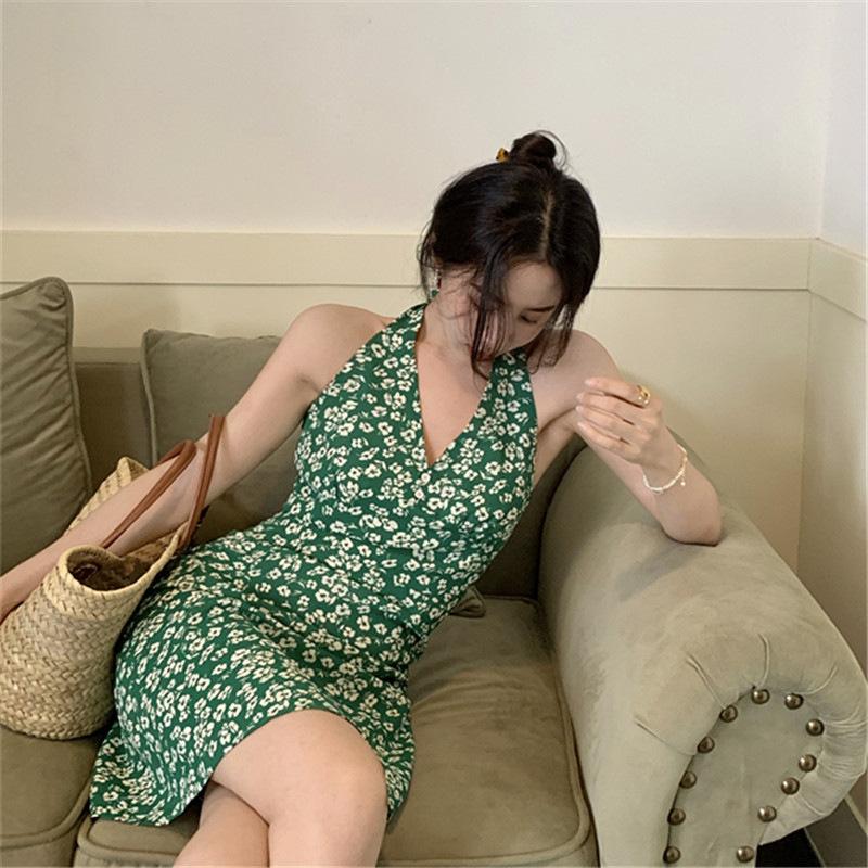 Hong Kong-style Retro A-line Short Skirt, Summer New Korean V-neck Halter Floral Pencil Hug, Slimming Strappy Sexy Dress for Women