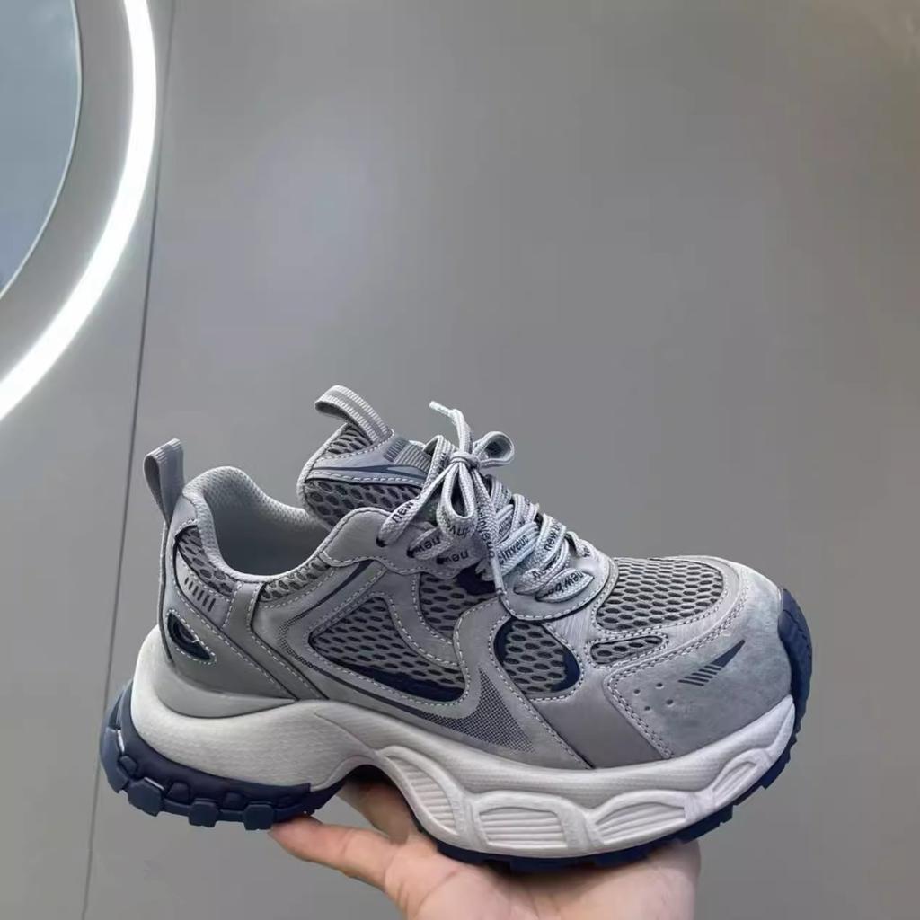 Daddy shoes girl 2025 new autumn leather thick-soled ultra-light soft-soled fashion casual sports shoes ins trendy shoes