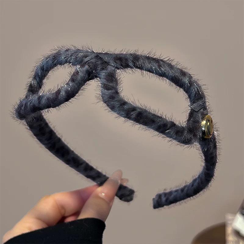 

Плюшевый ободок для очков с леопардовым принтом 2024: Женский аксессуар для волос высокой моды, универсальный осенне-зимний