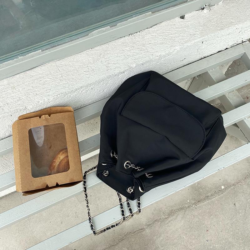 Simple Casual Silk Cloth Black Chain Bucket Bag Korean Style Drawstring Tie Port Da Capacity Commuting Backpack for Women