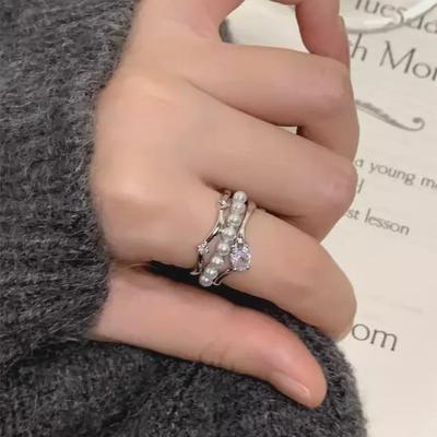 Luxuriöser mehrlagiger Perlen-Zirkon-Ring: Trendiges und einzigartiges Zeigefinger-Design für Frauen