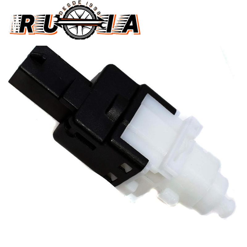 New 1PC 46840510 Brake Light Switch 60816501 For Fiat Palio Novo Unoru
