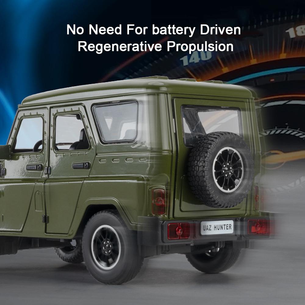 1:18 Scale Russia UAZ Hunter RV Model Car Toys Alloy Diecast Off-road Vehicles Sound Light Doors Opened Pull Back for Boys Gifts