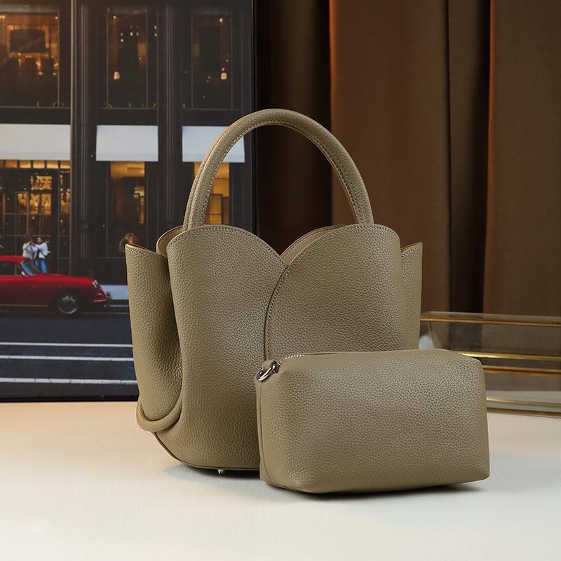 Solid Color, Simple and Atmospheric Handbag, Tulip Bag, Versatile Fashion, Mother and Child Bag, Business Commuting Women's Bag