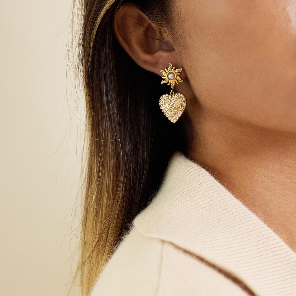  Imitation Pearl Sun Heart Pendant Stud Earrings Golden Stainless Steel Attractive Chic Jewelry New Wholesale 2025
