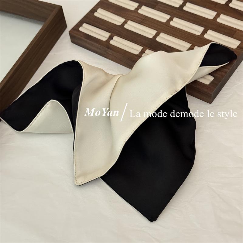 

Премиальный набор корейских атласных резинок для волос и шарфа - Дизайн толстой кишки чёрный/бежевый