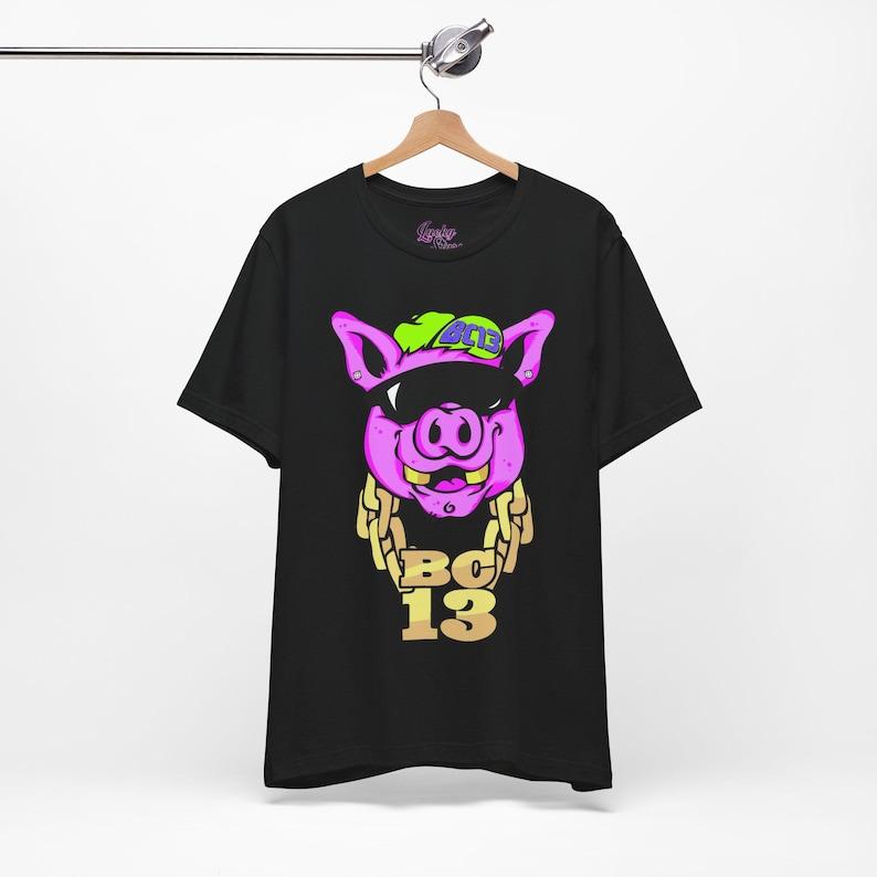 BC13 Tee - Brokencyde Scene Kid Shirt - 2000 s Crunkcore Band Shirt - Hiphop Pig Head Dollar Collar Street T-shirt 100
