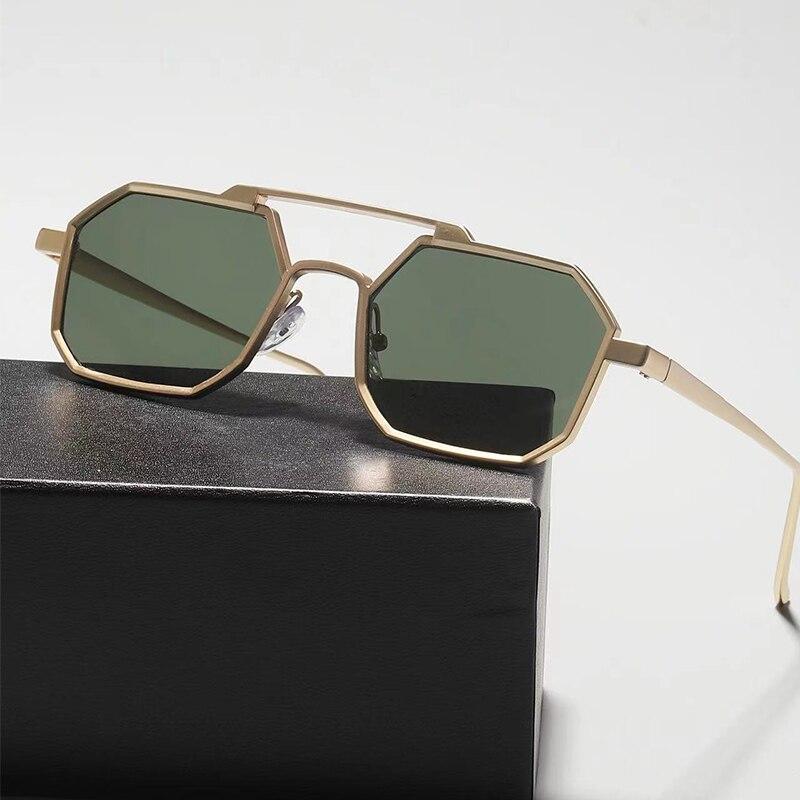 Classic Metal Punk Square Sunglasses for Men Women Retro Double Bridges UV400 Protection Trendy Vintage Shades