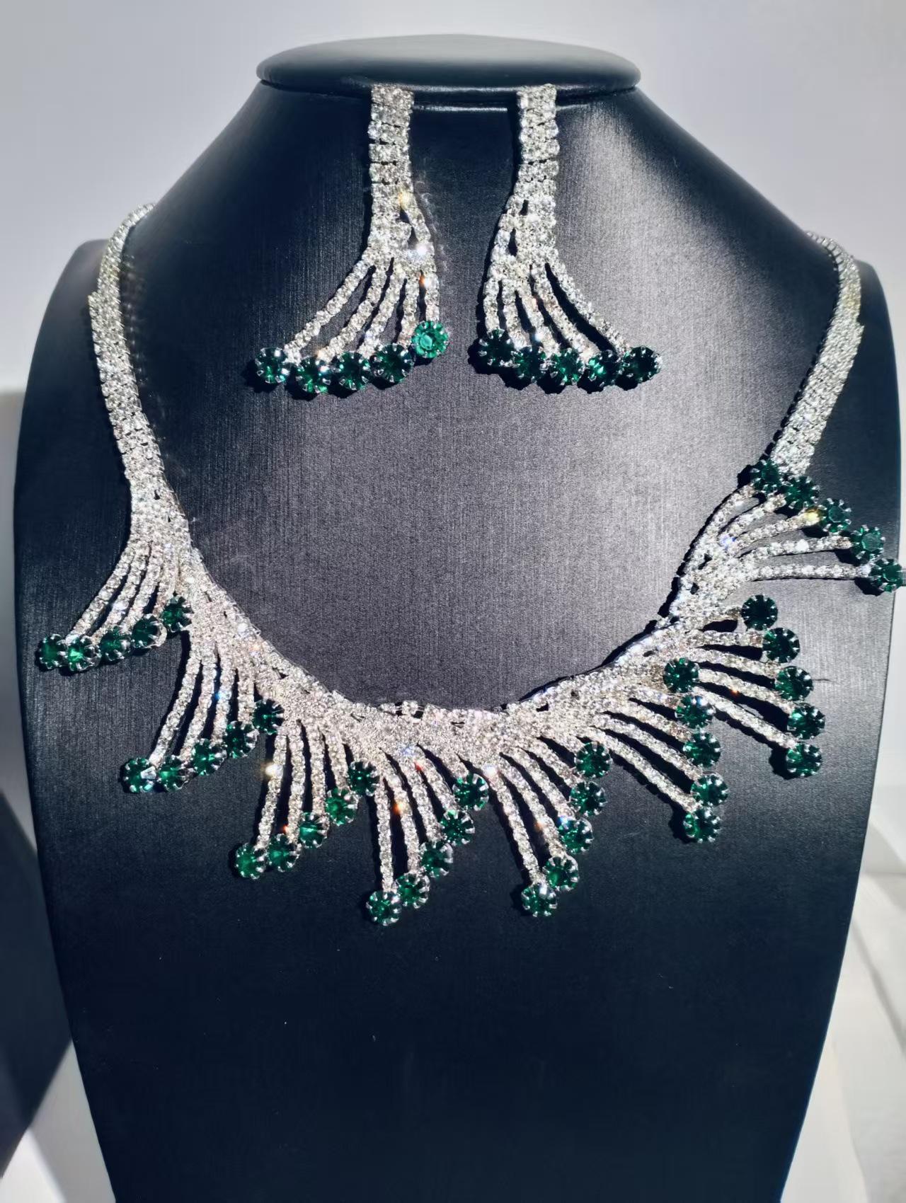 Elegant Rhinestone Crystal Necklace & Earring Set for Runway Evening Gowns
