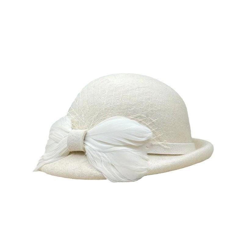 Autumn and Winter Hats Women's Retro Wool Beret British Top Hat Felt Hat Basin Hat Mesh Yarn Dome Elegant Feathers