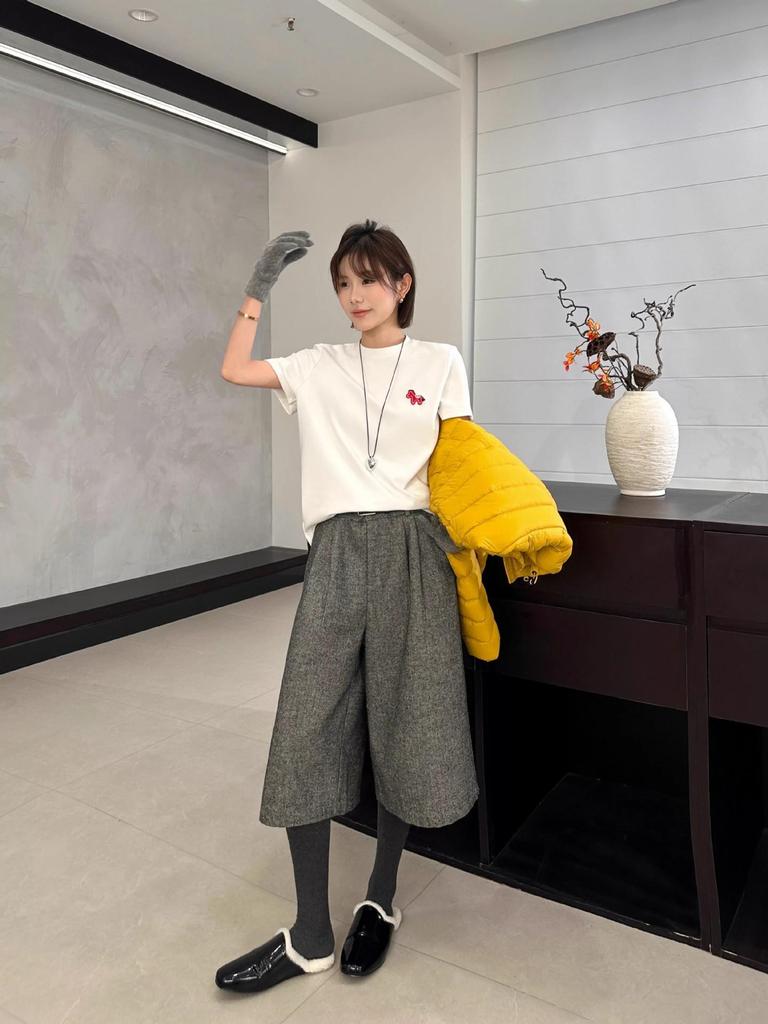 2026 Early Spring Round Neck Cartoon Embroidered Short Sleeve T-shirt