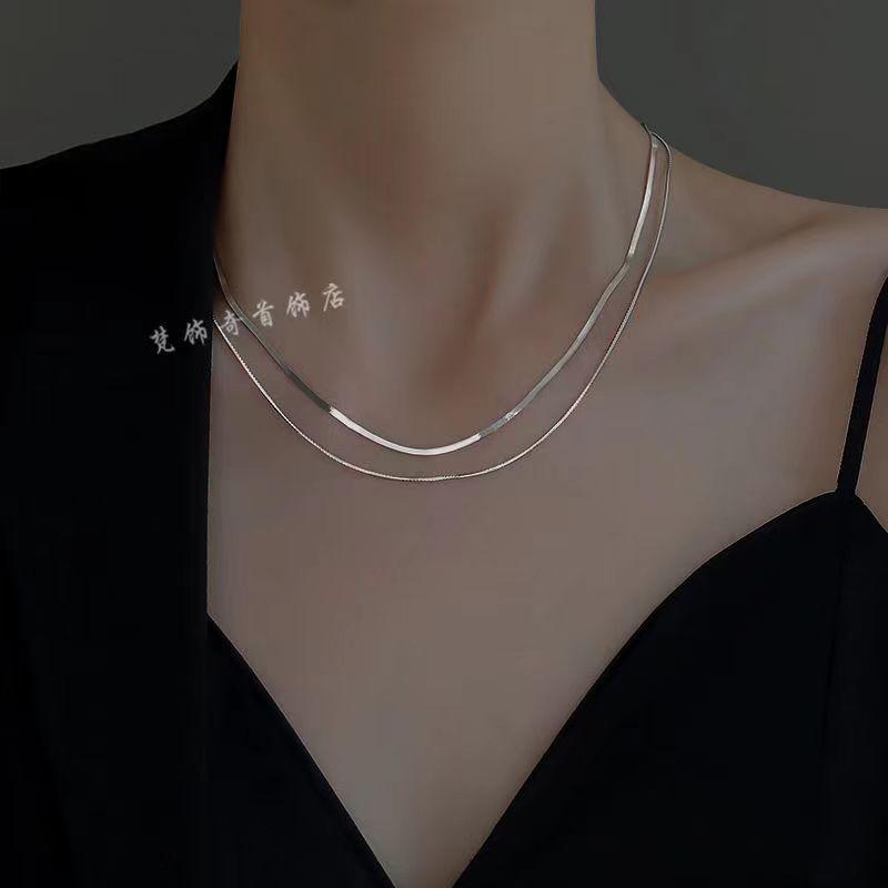 High Sense Necklace Niche No Pendant Snake Bone Chain Thin Neck Chain Bare Chain Accessories Trendy Internet Celebrity Collar Collarbone Chain Women