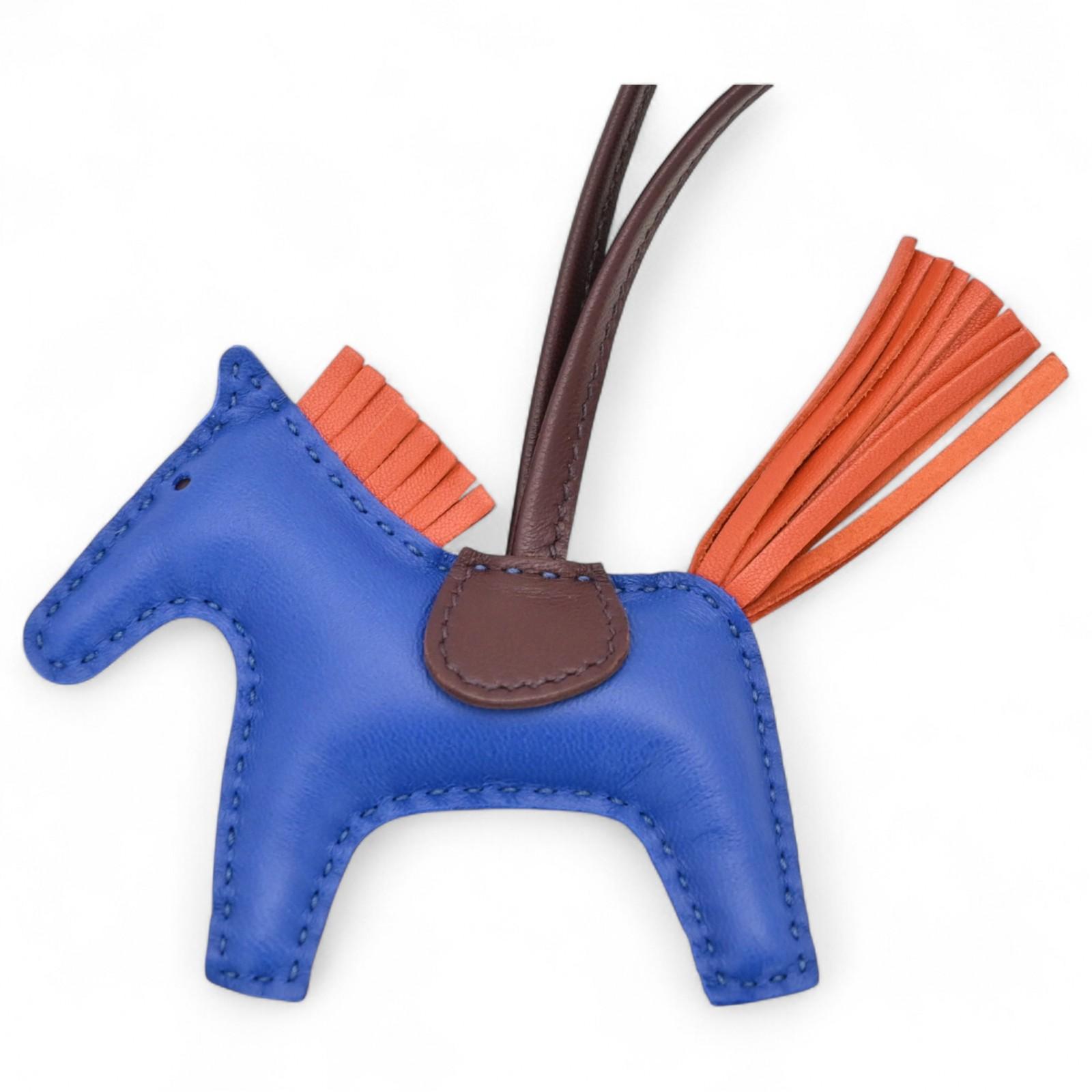 

Auth Hermes Charm Rodeo PM Horse Strap item he6647ff