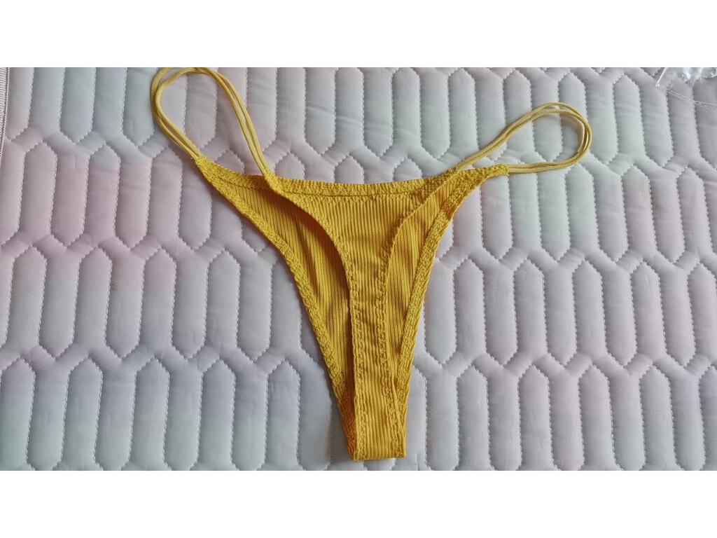 European & American Ribbed Cotton Women's Thong with Fine Straps - Comfortable, Breathable, & Sexy T-Back