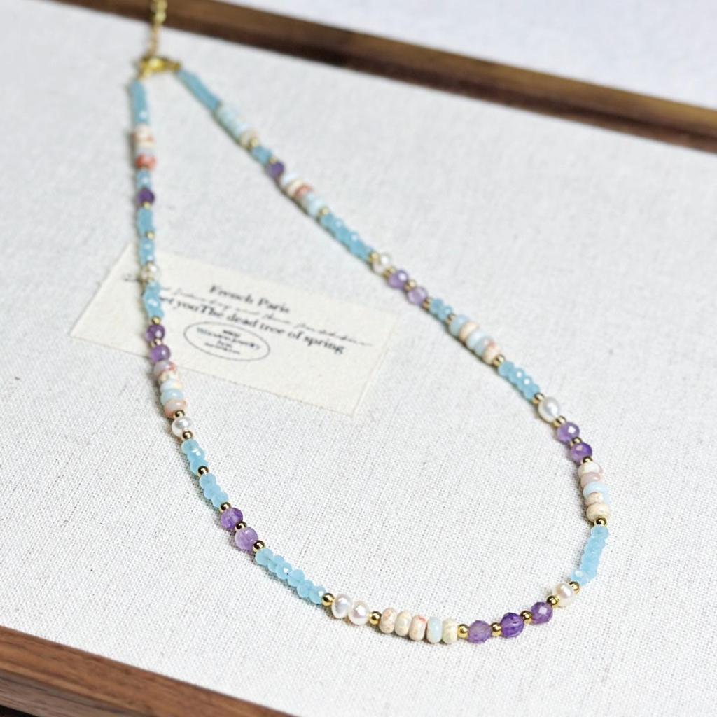 Vintage Holiday Beaded Necklace - Colorful Dopamine Clavicle Chain, Light Luxury Niche Design for Women