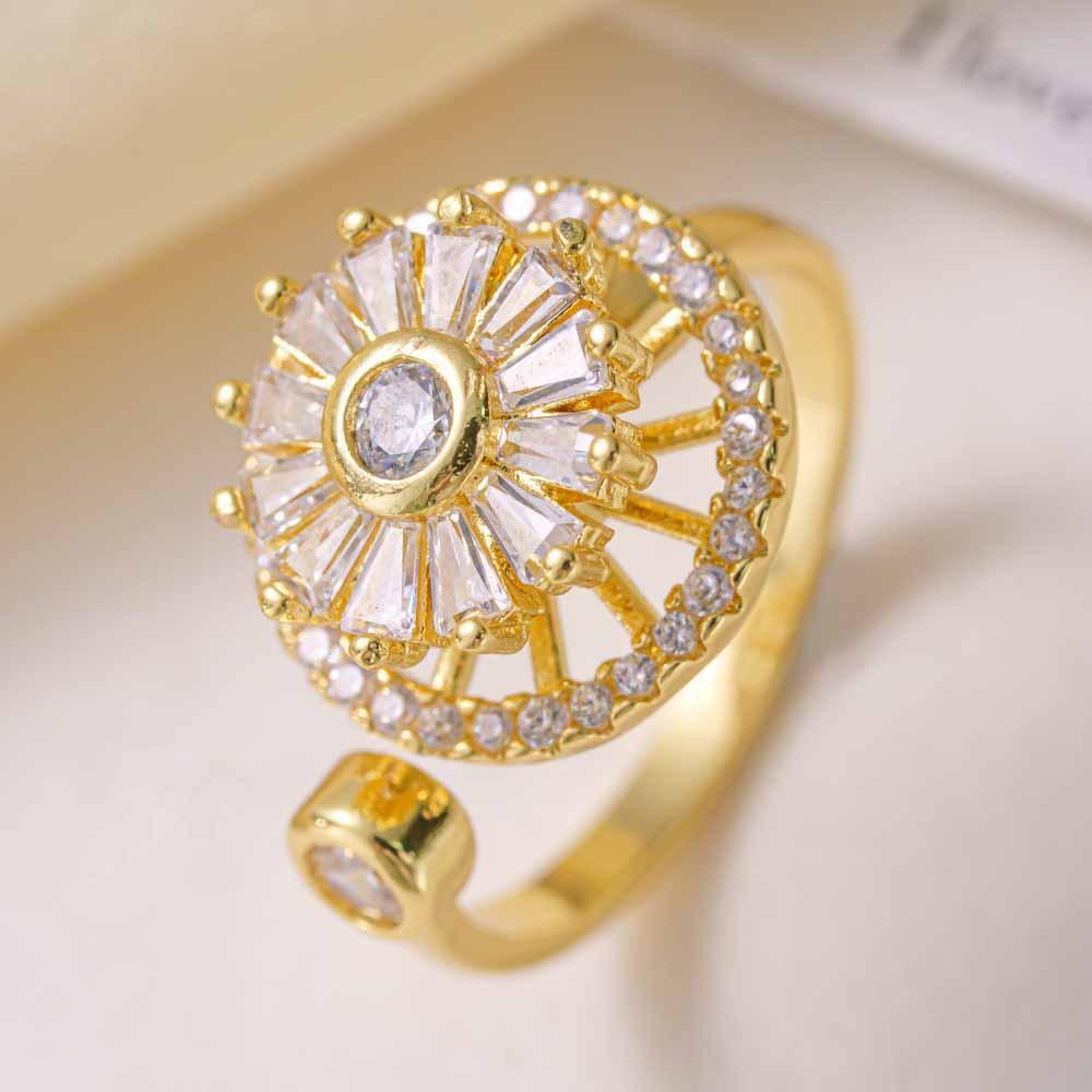 Rotatable Index Finger Ring: Luxury, Unique, Openable Design with Fashionable Charm