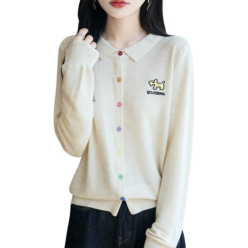 Polo Revers Farbe Schnalle Strickjacke für Damen Locker Weich und Zart Frühling und Herbst Bestickter Pullover Mantel