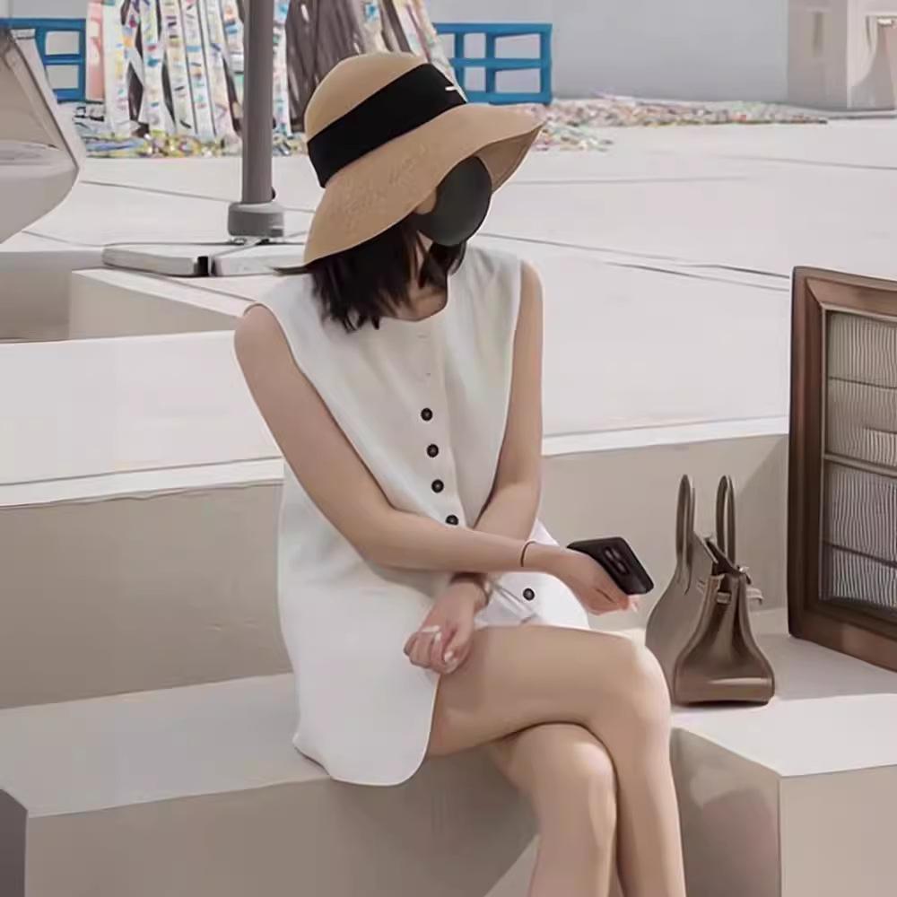 2024 Summer Women's Luxury Minimalist Linen Vest and Shorts Set