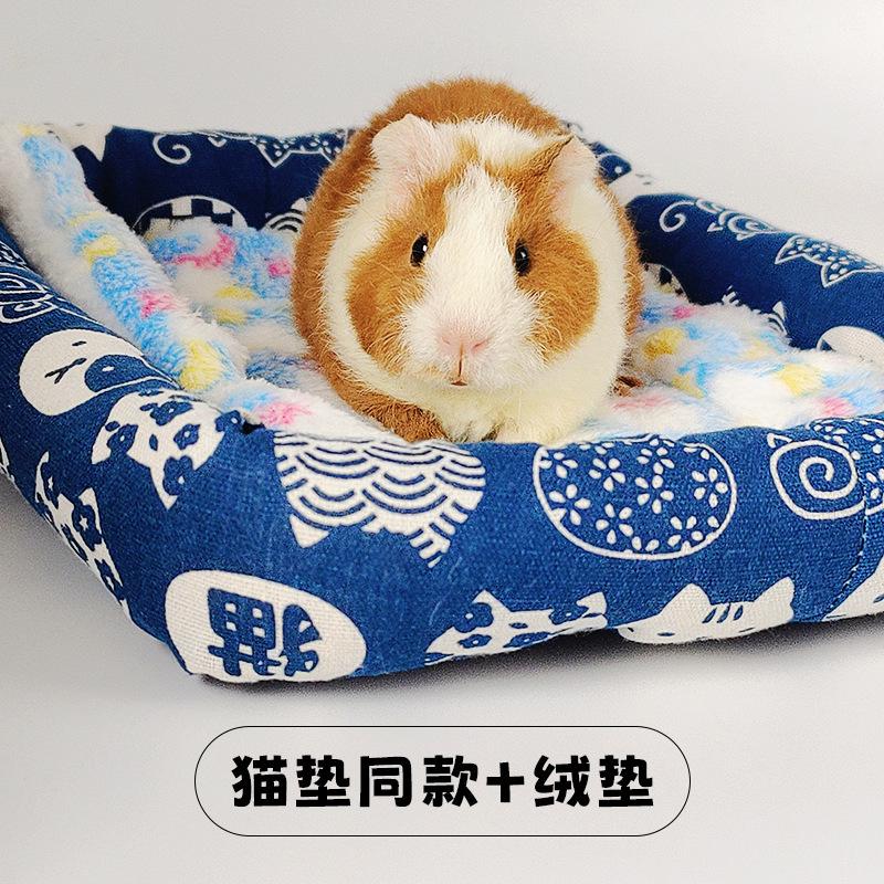 Summer Small Pets Cool Nest Puppy Kitten Rattan Mat Cute Print Pet Cooling Mat for Guinea Pig Hamster Chinchilla Small Cage