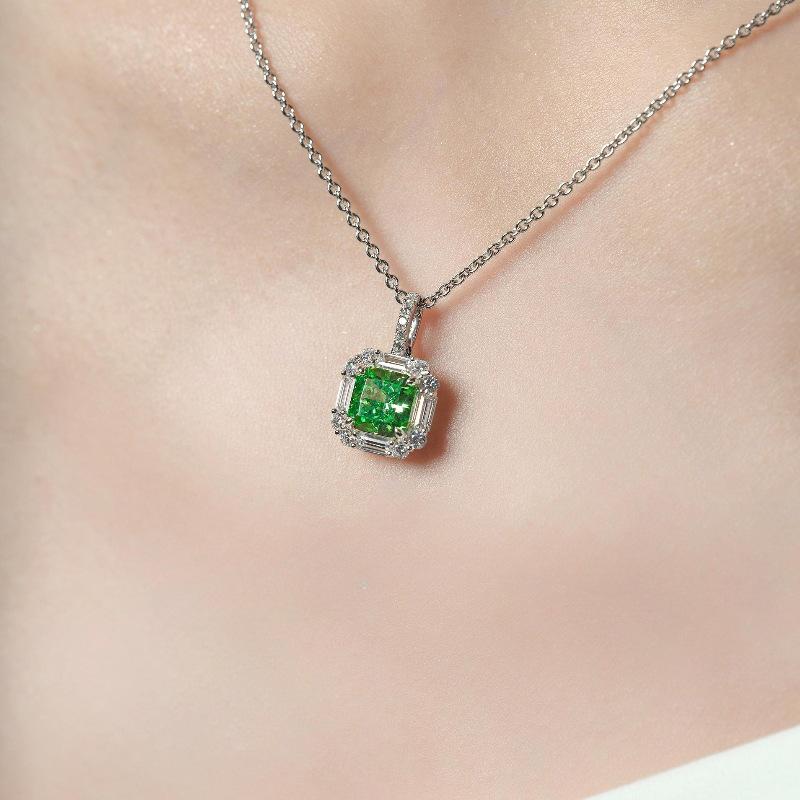 2023 Original S925 Sterling Silver Emerald Necklace with Radiant-Cut Diamond Pendant for Women