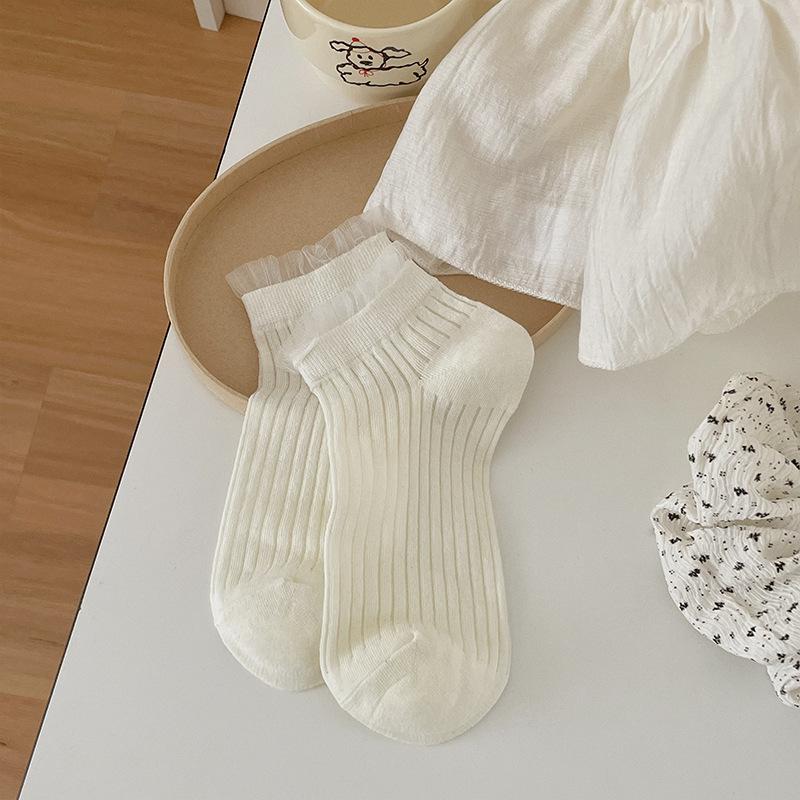 Women's Summer Thin Sweet Lace Lace Breathable Bow Polka Dot Short Tube Socks