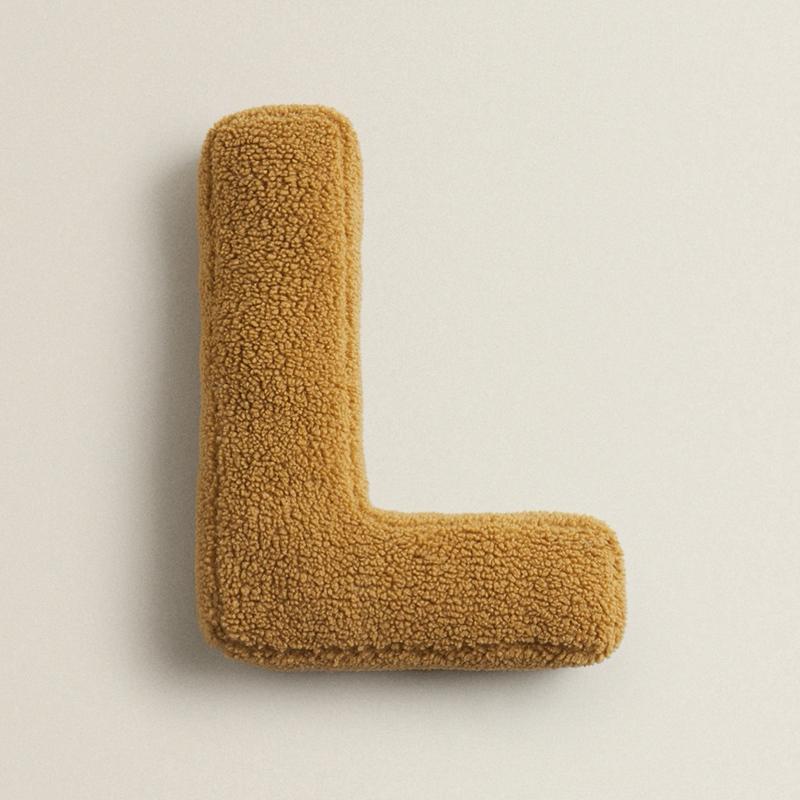 30cm Cartoon Kleurrijk Letter Pluche Poppenkussen Abcde Geel Groen Rood Wit Letter Pluche Speelgoed Leer Kinderen Engels Woondecoratie about 38x30cm