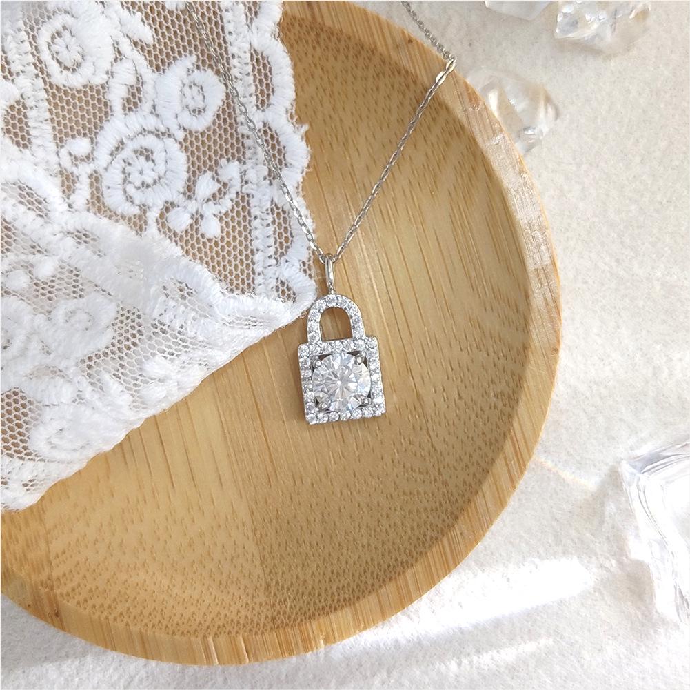 Elegant 1 Carat Moissanite Lock Pendant Necklace in S925 Sterling Silver for Women