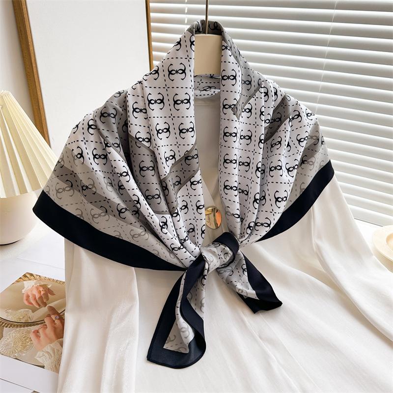 European and American English scarf 91 twill printing square scarf versatile high-end travel temperament shawl simulation silk headscarf women