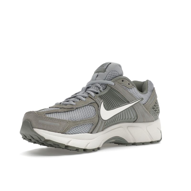 Nike Air Zoom Vomero 5 Dark Stucco Light Smoke Grey Phantom Men's Running Shoes HF1553-002
