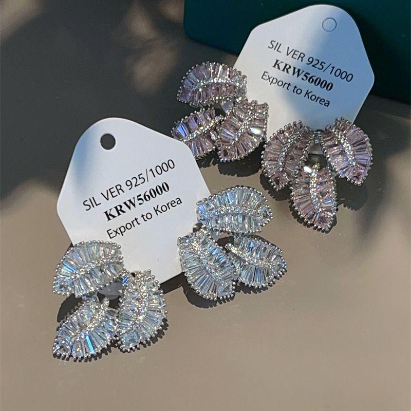 Luxury Zircon Leaf Stud Earrings: Elegant, Versatile, Micro-Paved, Super Shiny