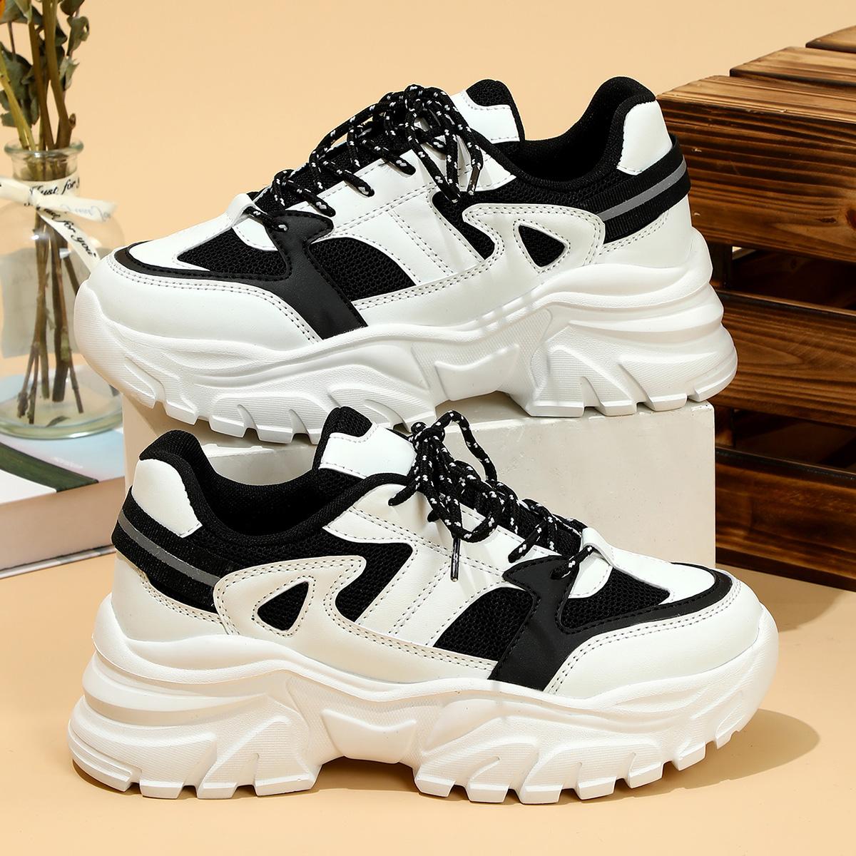 

Неуклюжие кроссовки с толстой подошвой, повседневная спортивная обувь, пара сотен одинаковых прогулочных туфель, модная женская обувь большого размера 45 чёрный/белый
