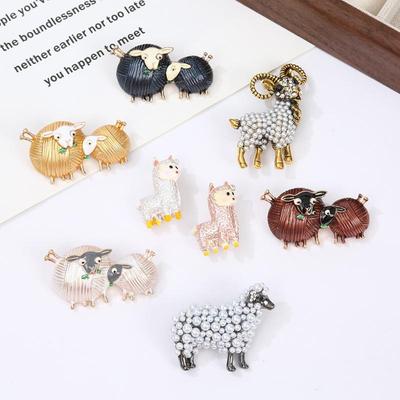 1Pcs Animal Brooch Rhinestone Pearls Lapel Pin Perfect For Daily Wear Party Dresses Elegant Sheep Goat Shaped Brooch