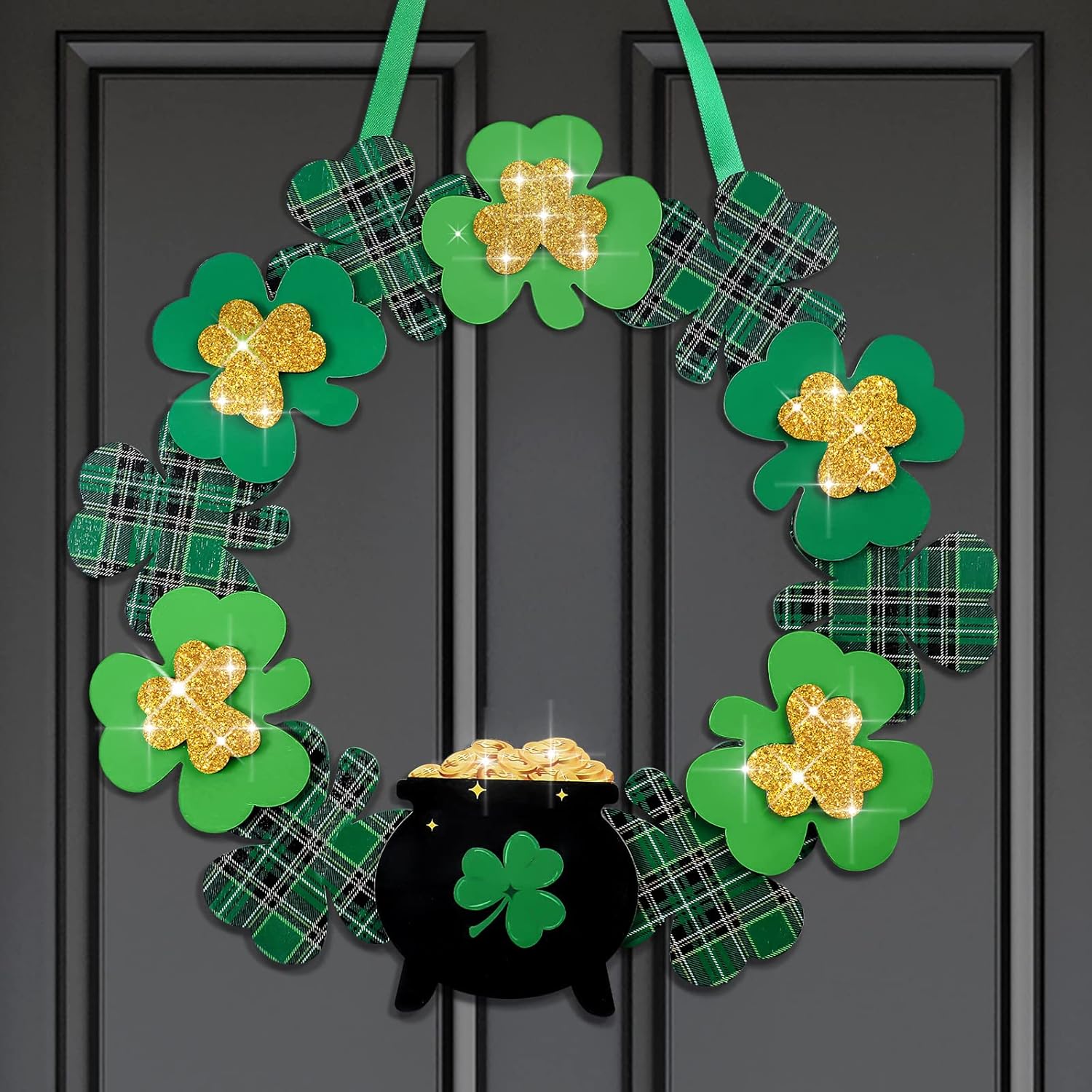 Yookeer St. Patrick s Day Shamrock Door Wreath Shamrocks Wooden Hanging Sign Lucky Irish Ornament Wood Wreath for Happy St. Patrick s Day Party Front Cute Style