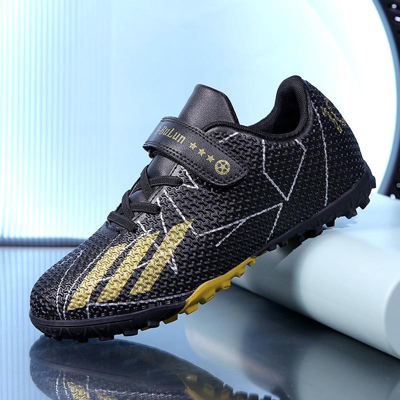 Girls Football Shoes New Velcro Student Professional Training Sneakers Youth Lawn Broken Nails Boys Football Shoes