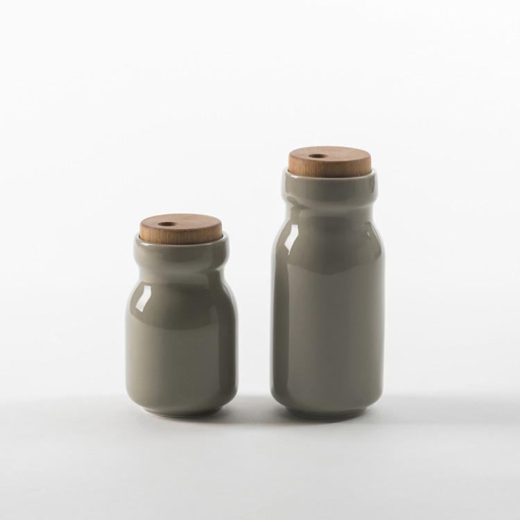 Condiment Container Tackaon Ceramic Seasoning Bottle with Sealed Label Sticker Included