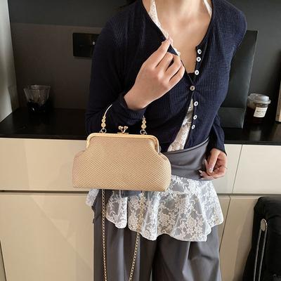 Mode Kette Dinner Tasche Sommer neu retro schlichte Schulter Muscheltasche lässige Umhängetasche Clip Tasche