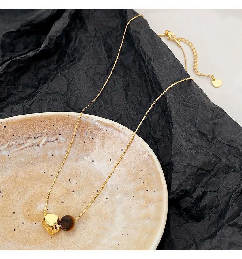 

2025 Melaard Французский Минималистичный Романтический Геометрический Кулон Тигровый Глаз