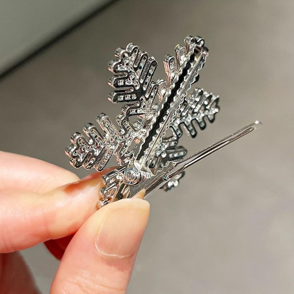2Pcs Snowflake Hair Clip Duckbill Clip Headwear Side Clip Jewelry Accessory Glitter Shiny Gift