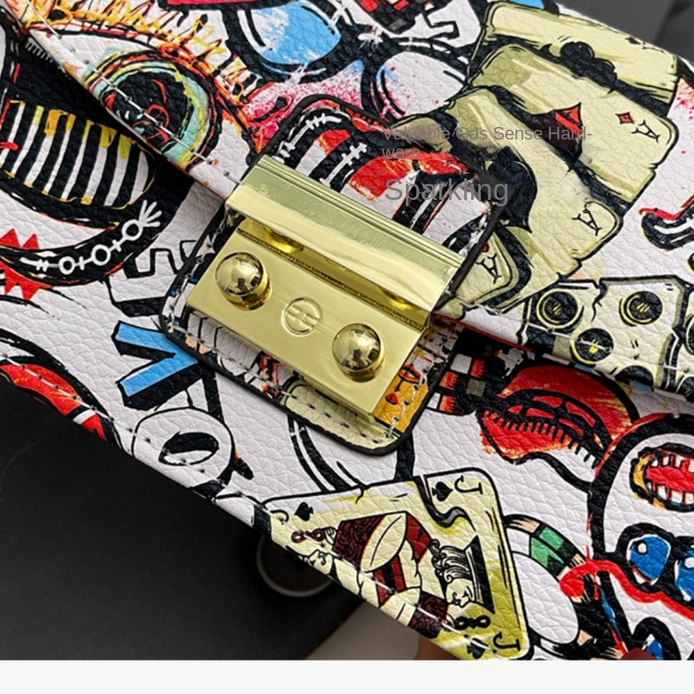 Female Fashion Graffiti Small Bag 2024 Summer Ladies Flap Phone Evening Clutch Purse Crossbody Bags For Women Chains Shoulder Bags