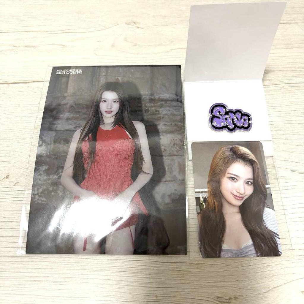 [USED] TWICE Random Pin Badge Trading Card Purchase Bonus Sana