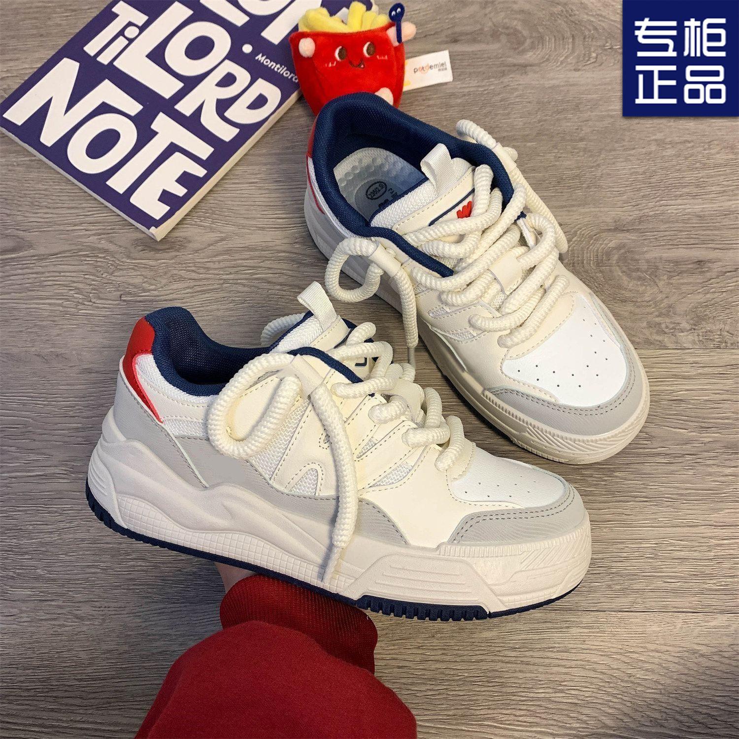 

Весна и Осень 2024 маленькие белые туфли женские студенческие спортивные туфли на плоской подошве нишевые оригинальные женские туфли повседневные кеды женские универсальные 40