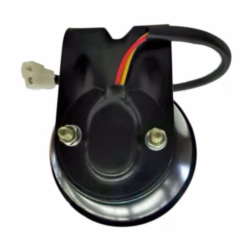 Shaanqi High Mobility Military Truck Rear Air Defense Light