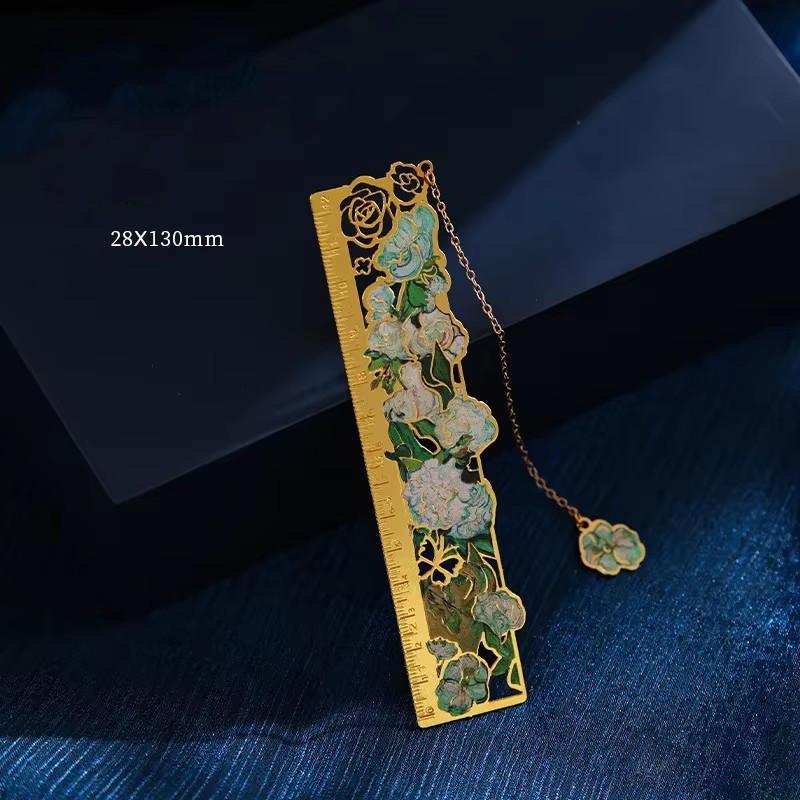 1 Piece Retro Classic European Book Mark Vintage Oil Painting Series Metal Hollow Student Bookmark Creative Design Teacher Gift