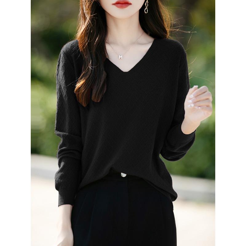 

Осень новый женский вязаный свитер Энди флисовый свитер женский V-образный вырез длинный рукав базовый призматический свитер женский батч XXL чёрный