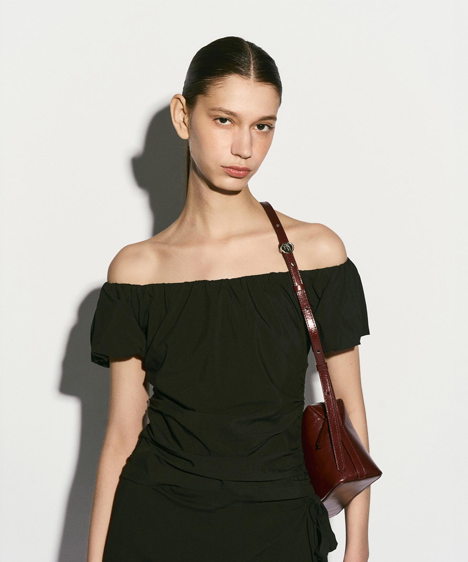 Rie Off Shoulder Puff Sleeve Blouse Black/S